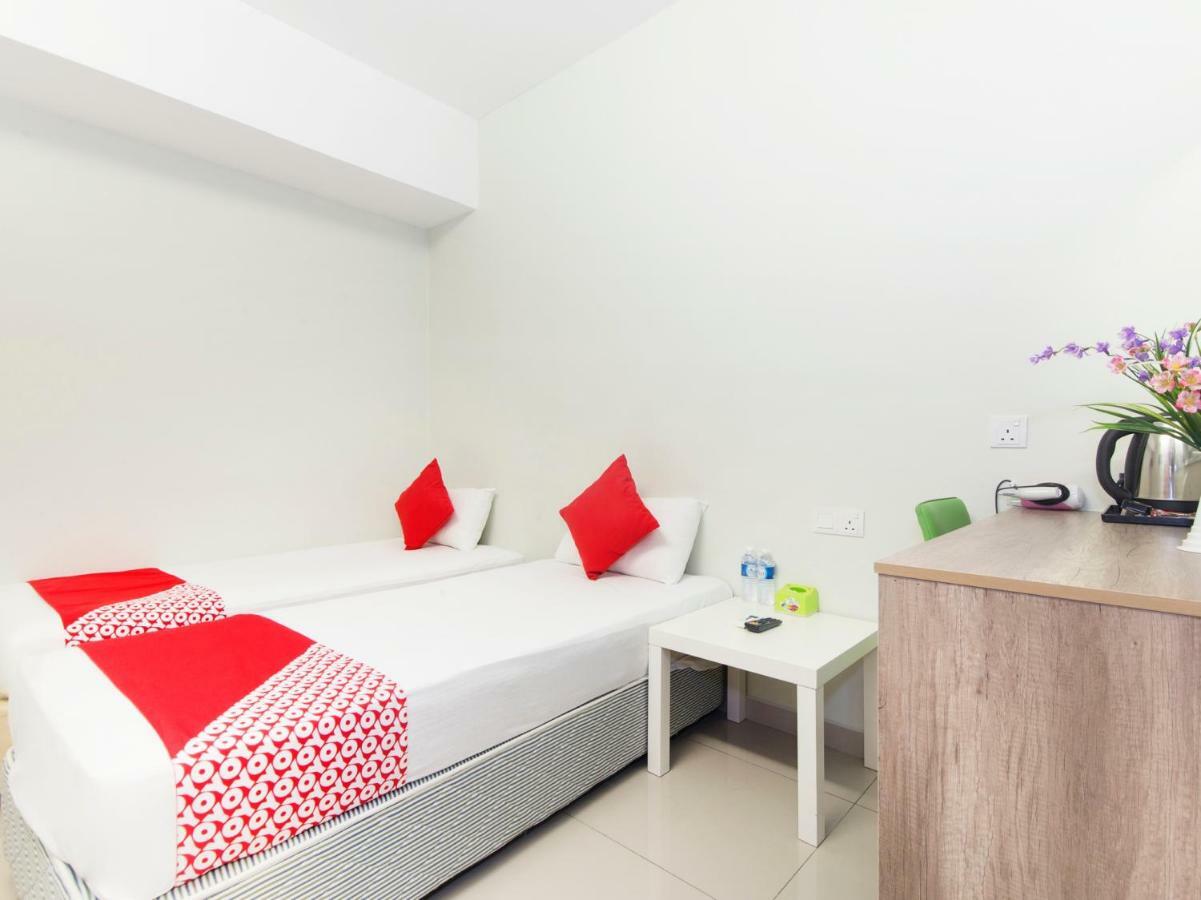 OYO 419 City Boutique Hotel Bangi Extérieur photo