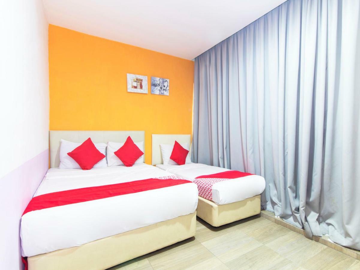 OYO 419 City Boutique Hotel Bangi Extérieur photo