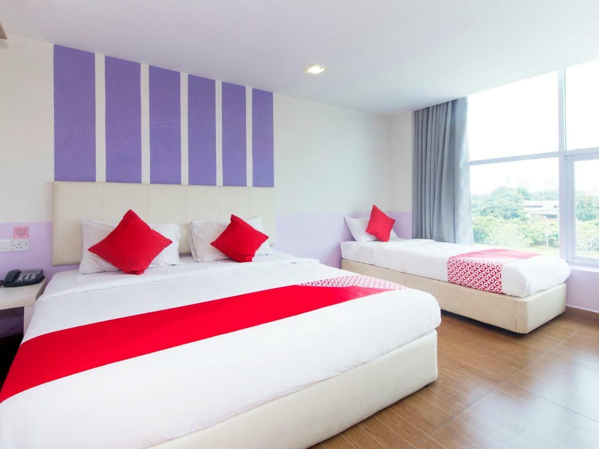 OYO 419 City Boutique Hotel Bangi Extérieur photo