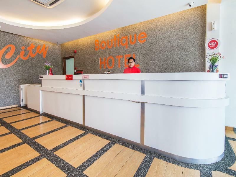 OYO 419 City Boutique Hotel Bangi Extérieur photo