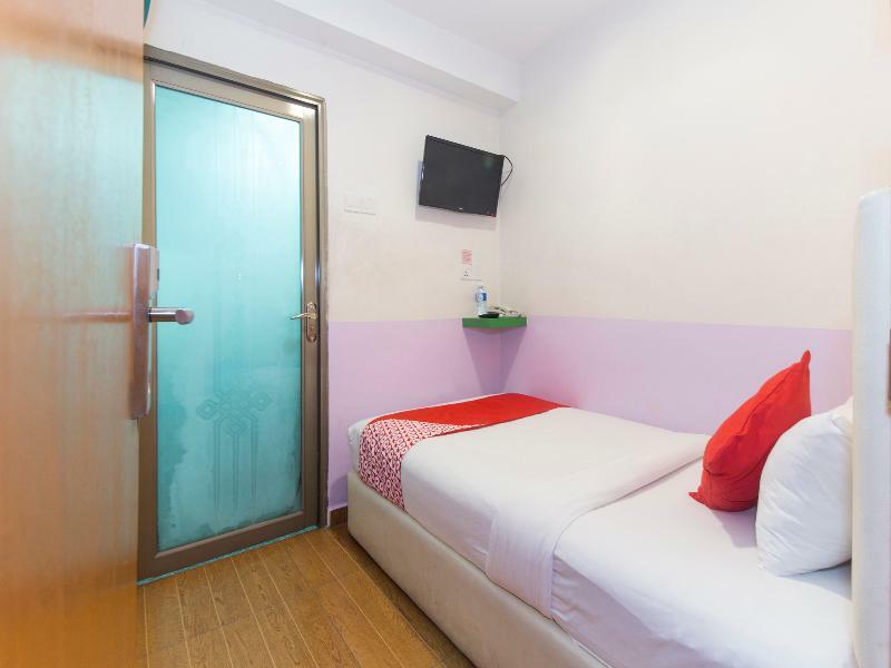 OYO 419 City Boutique Hotel Bangi Extérieur photo