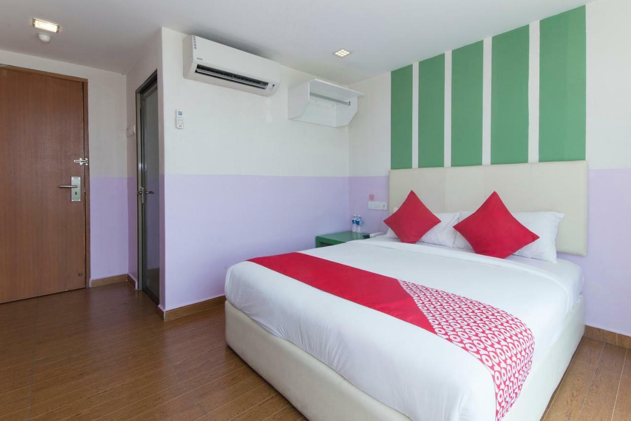 OYO 419 City Boutique Hotel Bangi Extérieur photo