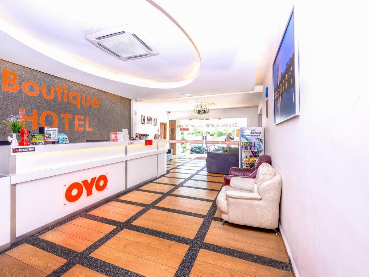 OYO 419 City Boutique Hotel Bangi Extérieur photo