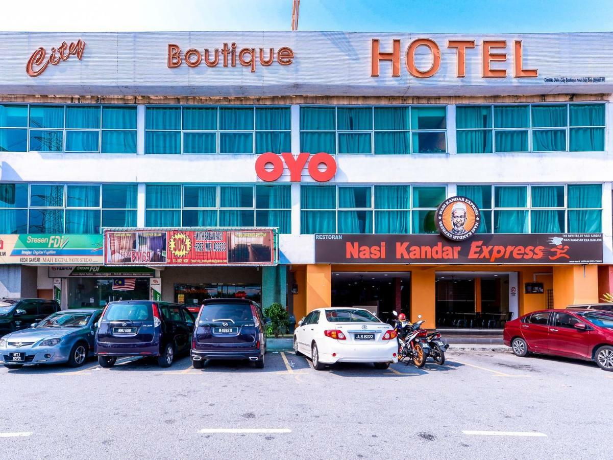 OYO 419 City Boutique Hotel Bangi Extérieur photo